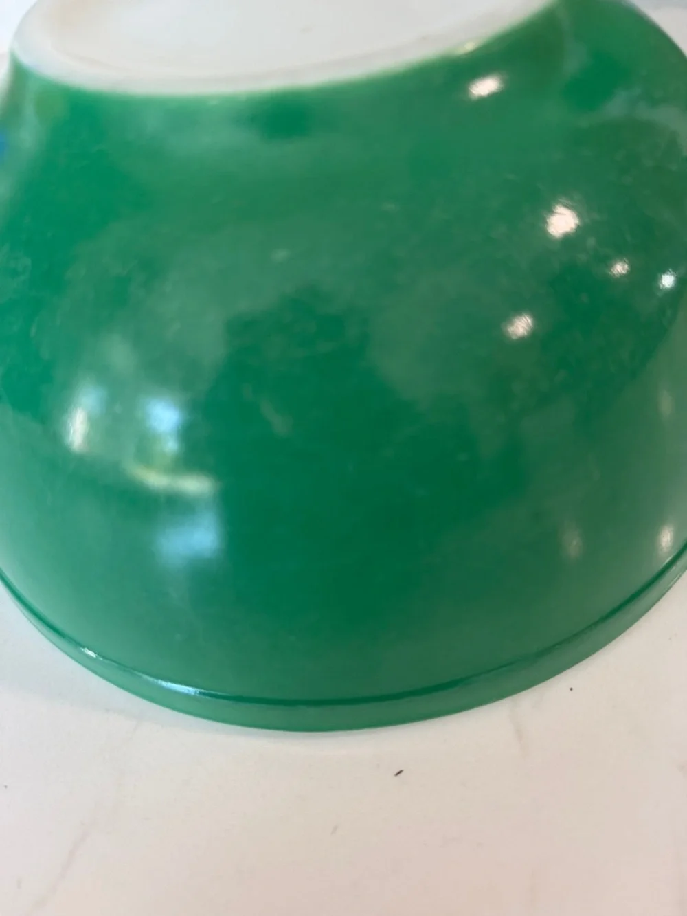 Vintage Pyrex Green Milk Glass 2 1/2 Qt Medium Mixing Bowl Nesting